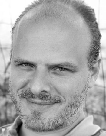 Symphony Future - Auteur Compositeur musiques électro pop orchestral